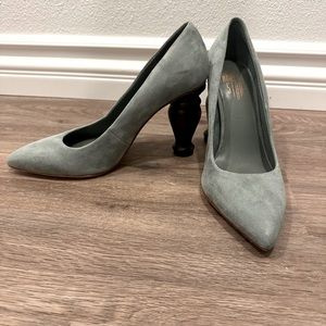 Size 7 Charlotte Stone